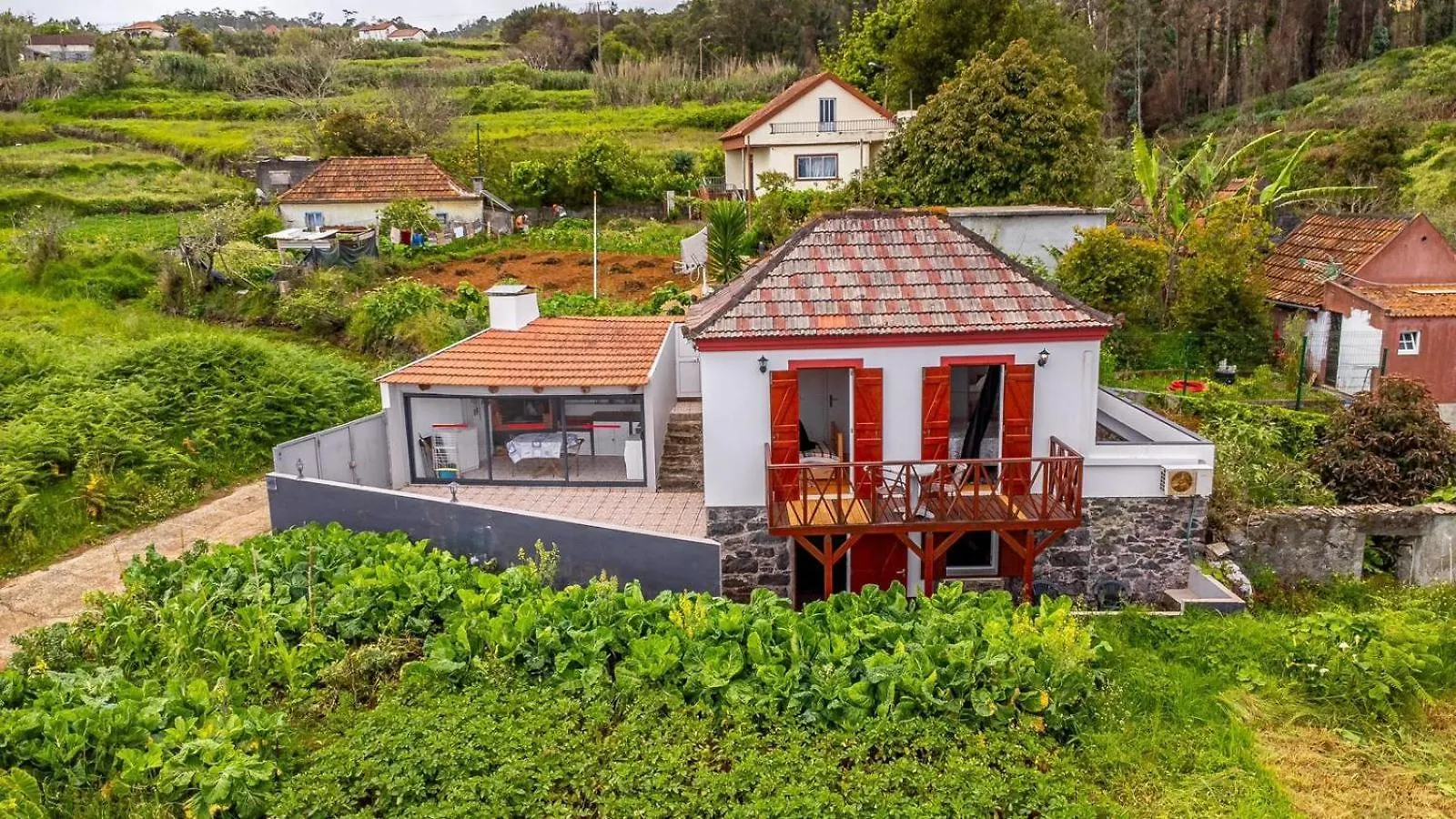Moniz Ocean Escape Bbq Near Porto Moniz Pools elérhetőségei